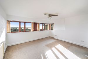 Photo 24- click for photo gallery